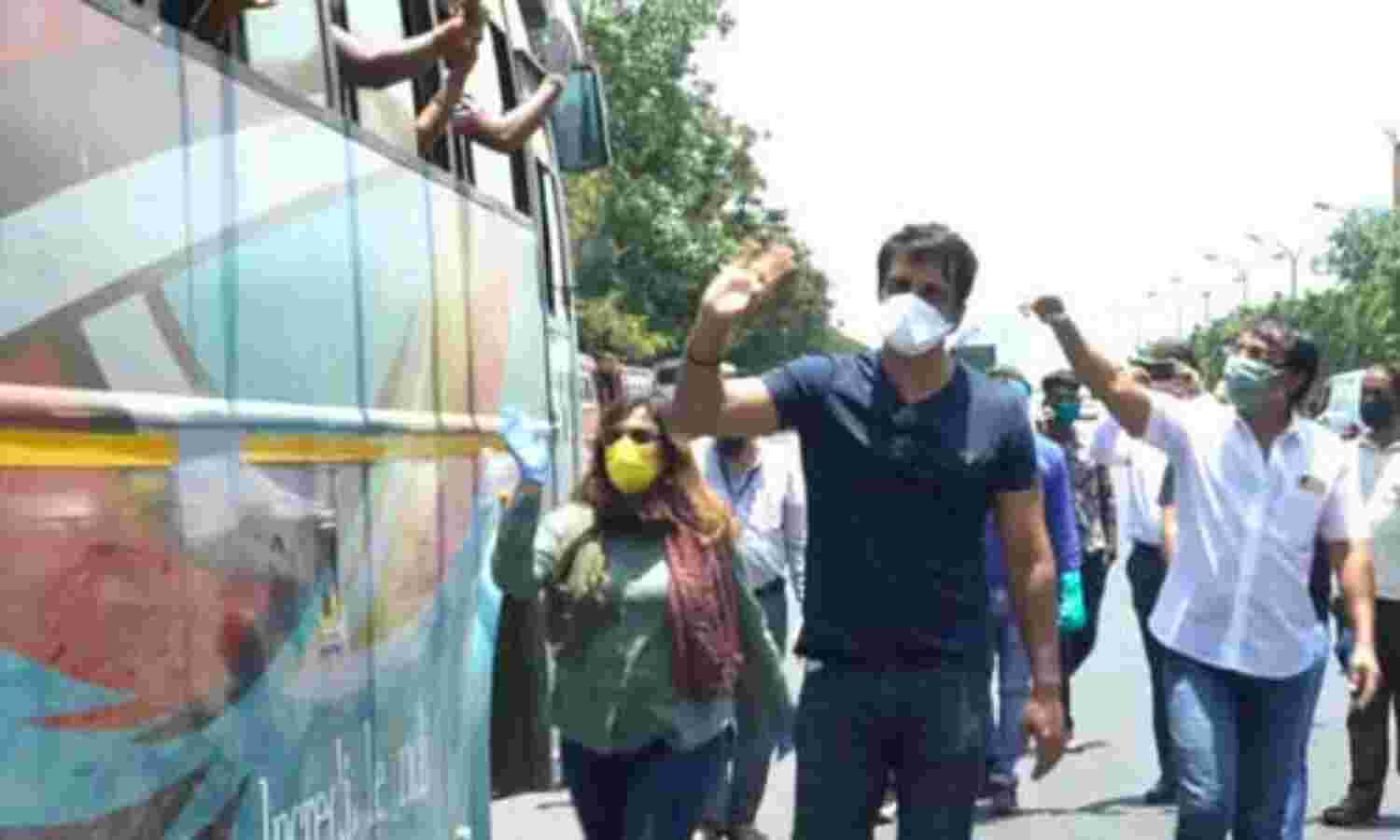 सोनू सूद बयां करेंगे प्रवासी मजदूरों का दर्द और अपने संघर्ष की कहानी