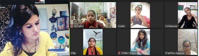 छात्राओं को मिली अक्षर कला की उन्नत तकनीकों की जानकारी