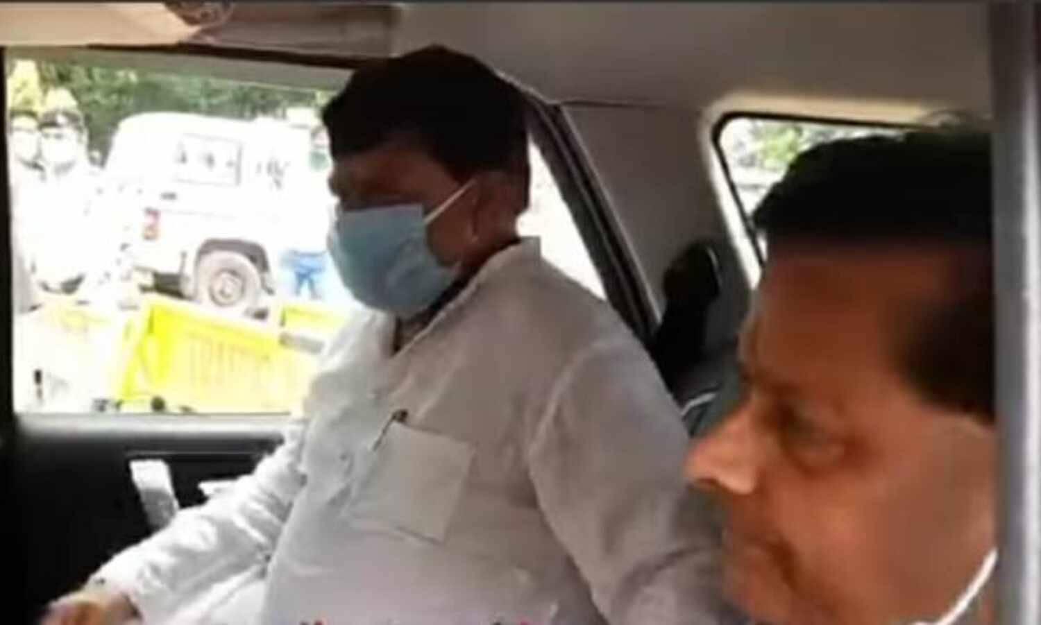 पूर्व मंत्री जयभान सिंह पवैया और प्रद्युमन आये साथ नजर