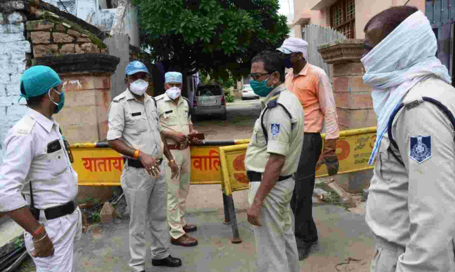 ग्वालियर में नहीं रुक रहा संक्रमितों के मिलने का क्रम, आज मिले 27 मरीज ग्वालियर में नहीं रुक रहा संक्रमितों के मिलने का क्रम, आज मिले 27 मरीज