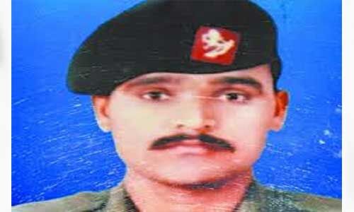 युद्ध के मोर्चे पर दुश्मन के छक्के छुड़ाये थे शहीद राजेन्द्र यादव