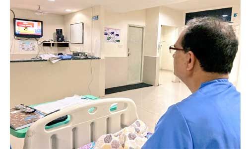 मुख्यमंत्री शिवराज ने अस्पताल में बैठकर सुना मन की बात कार्यक्रम