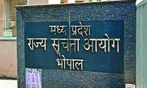 अधिकारियों की सांठगांठ से हो रही कर चोरी