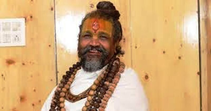 कंप्यूटर बाबा के आश्रम को मिला नोटिस, शिवराज को बताया बाबर