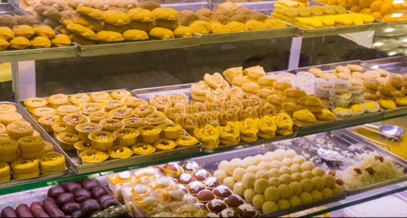 जिलाधीश के निर्देश पर खाद्य विभाग की छापेमार कार्रवाई