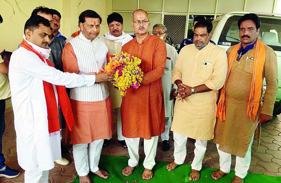 चम्बल का जल कलश, पीताम्बरा मंदिर की माटी लेकर आज अयोध्याजी जाएंगे पवैया