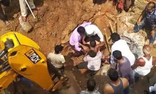 हादसा : देवघ में नवनिर्मित सैप्टिक टैंक में दम घुटने से बाप और दो बेटे समेत छह की मौत