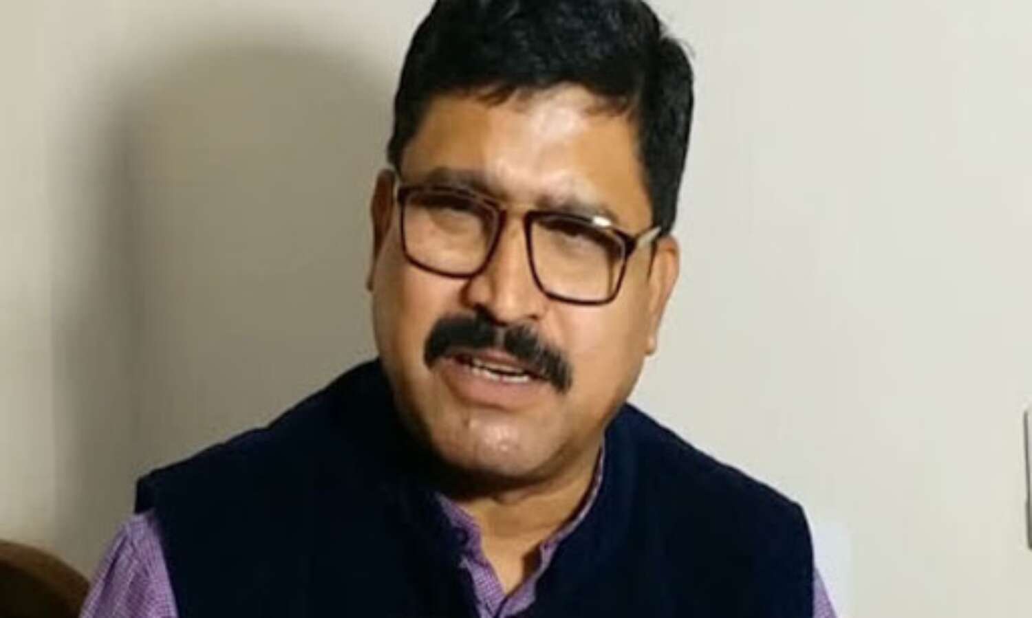 लोकतांत्रिक मूल्यों के नाम पर कांग्रेस का पाखंड