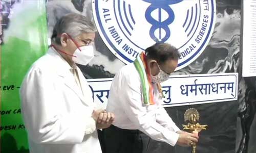 डॉ हर्षवर्धन ने कहा - कोरोना से रिकवरी रेट हर दिन बेहतर और मृत्युदर भी हुई कम डॉ हर्षवर्धन ने कहा - कोरोना से रिकवरी रेट हर दिन बेहतर और मृत्युदर भी हुई कम