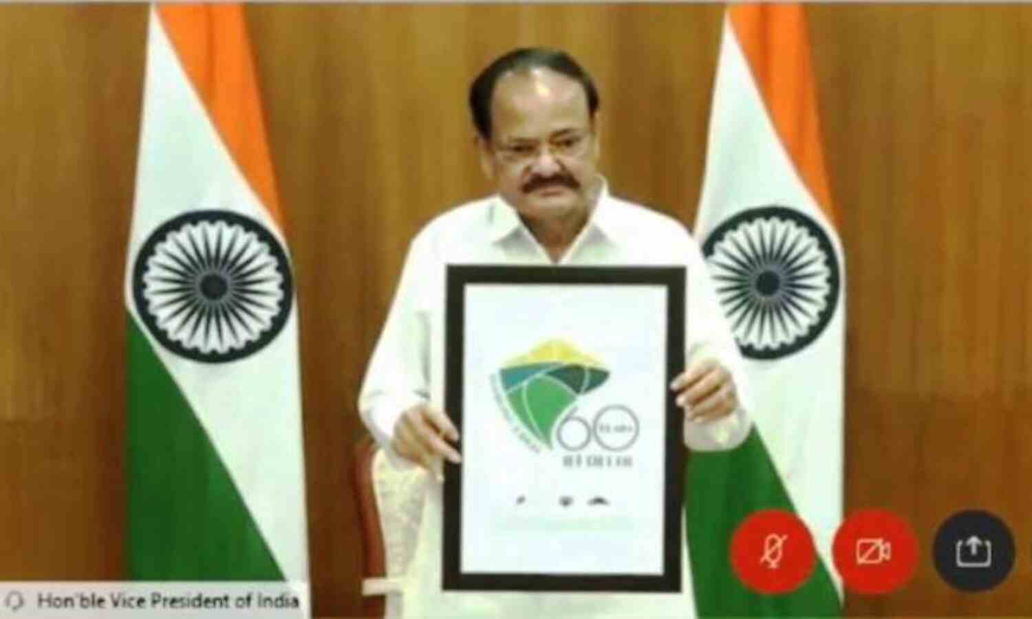 उप राष्ट्रपति वेंकैया नायडू ने उच्च शिक्षा संस्थानों से किया सामाजिक समस्याओं पर शोध का आग्रह