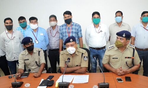 जहरीली शराब बेचने वालों पर ताबड़तोड़ कार्रवाई