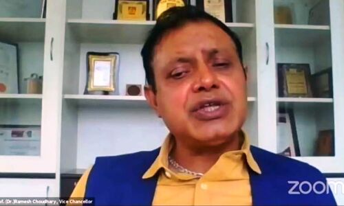 भगवान श्रीकृष्ण की गीता से प्रेरित हो लक्ष्य निर्धारण व कड़ी मेहनत करें छात्र