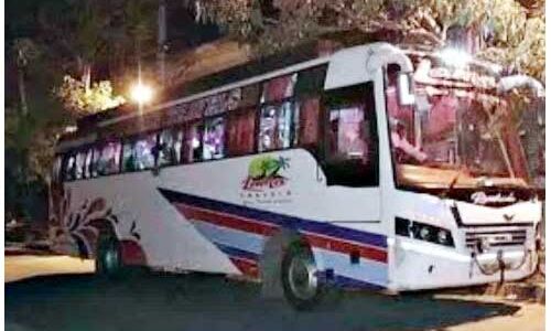 आगरा में बदमाशों ने बस हाईजेक की, 34 यात्रियों को लेकर फरार