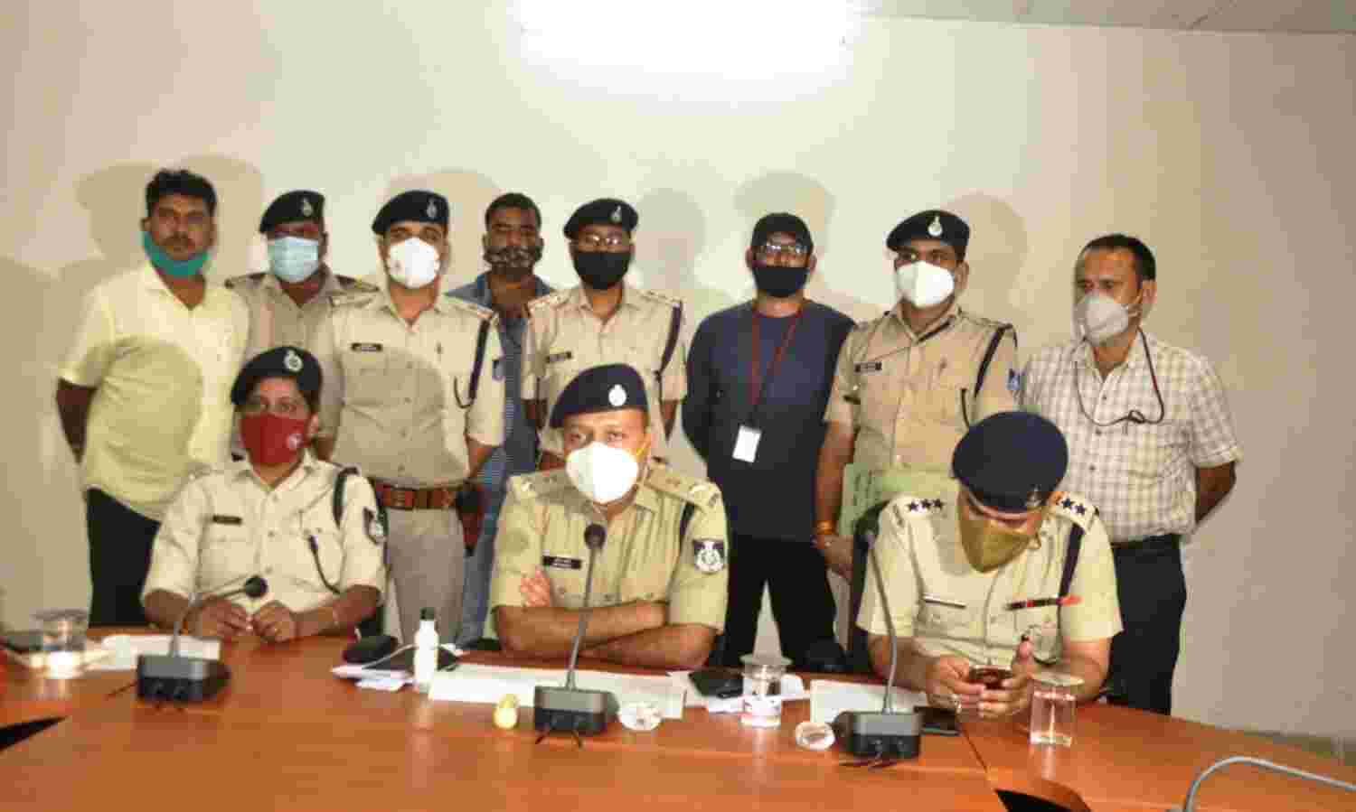 शफीक की हत्या का बारह घंटे में पर्दाफाश, आरोपी पकड़ा