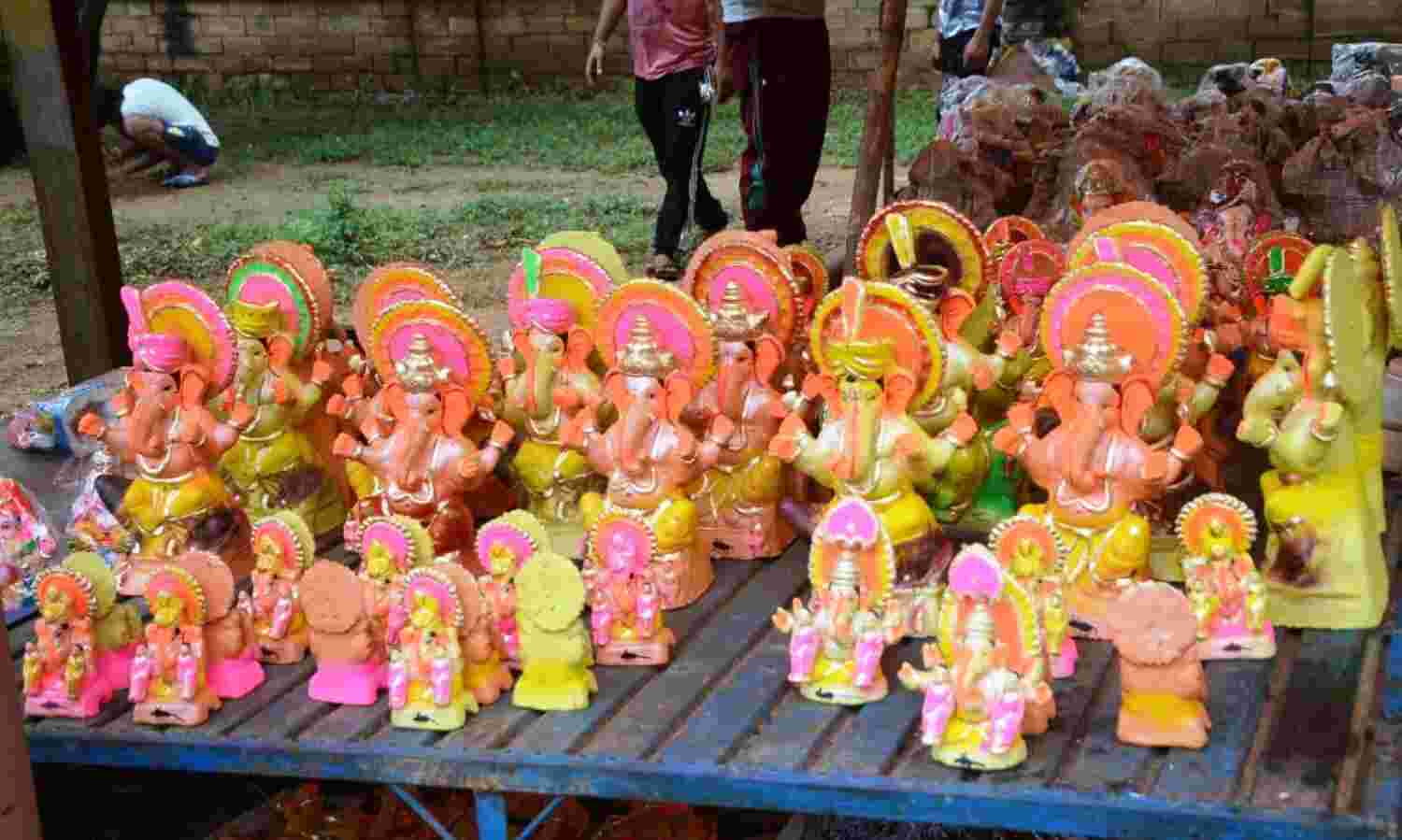 बिना भीड़ भाड़ के मनेगा गणेश उत्सव व मोहर्रम,चिन्हित स्थानों से मिलेंगी गणेश प्रतिमाएं