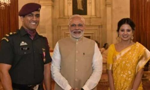 पूर्व कप्तान धोनी ने शेयर किया पीएम नरेंद्र मोदी का पत्र, जवाब में कही यह बात