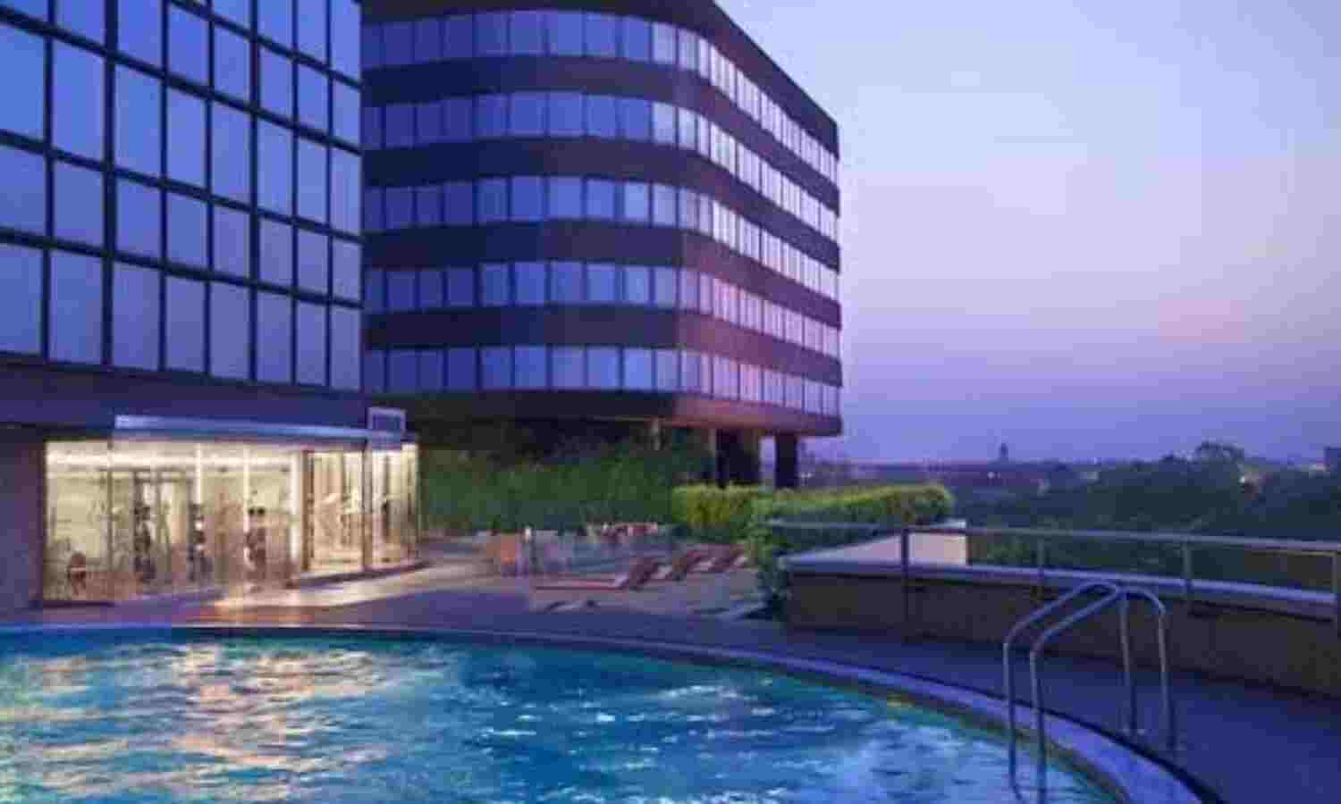 दिल्ली में अब खुल सकेंगे होटल, कंटेनमेंट जोन में जारी रहेगी पाबंदी