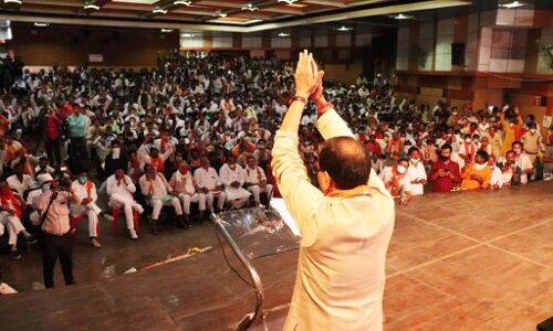 समीक्षा, नरेन्द्र कुशवाह हुए भाजपा के, तीन दिन में 76 हजार पर चढ़ा भगवा रंग समीक्षा, नरेन्द्र कुशवाह हुए भाजपा के, तीन दिन में 76 हजार पर चढ़ा भगवा रंग