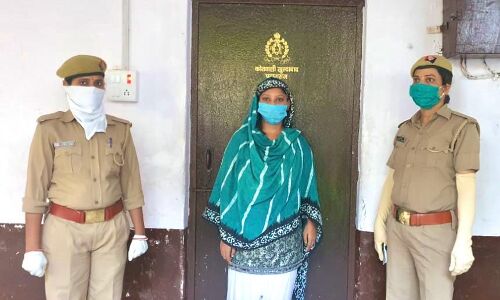 हिंदू देवी-देवताओं पर अभद्र भाषा का प्रयोग करने वाली हीर खान को पुलिस ने किया गिरफ्तार