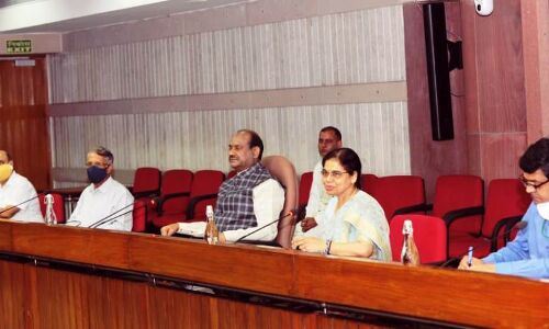 लोकसभा स्पीकर ने कहा - संसद का निर्बाध संचालन करना हमारी सर्वोच्च प्राथमिकता