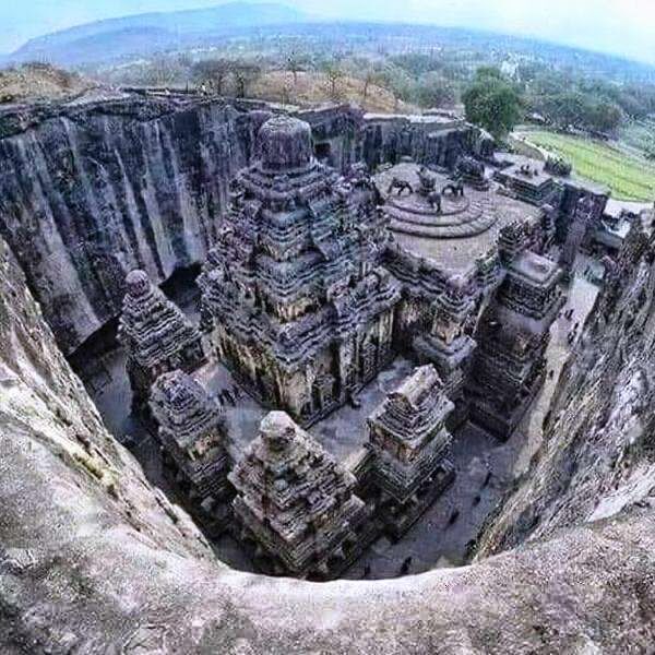 दुनिया के आश्चर्यो में से एक : एलोरा का कैलाश मंदिर