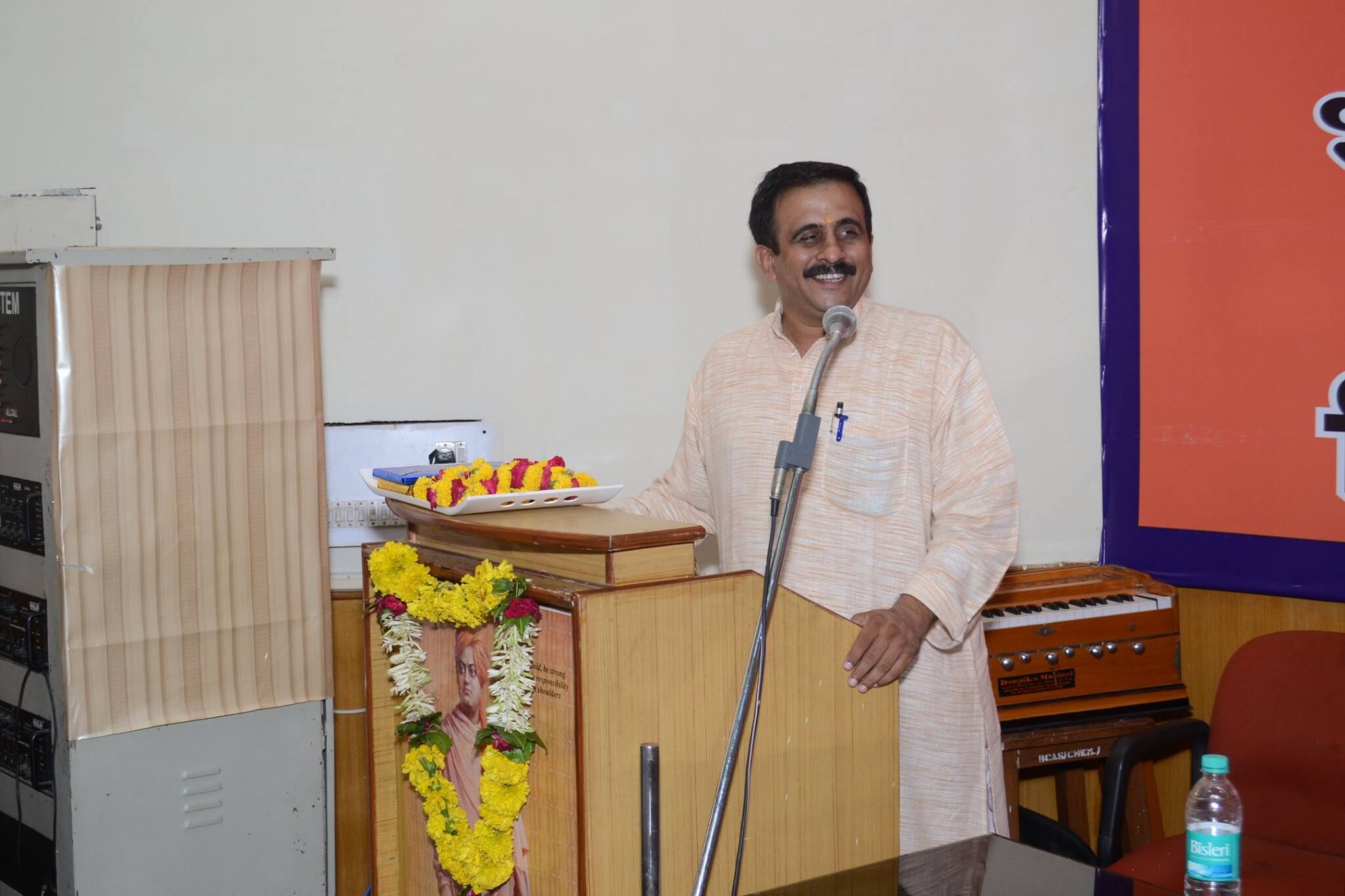 राष्ट्रीय दृष्टिकोण वाली है नई शिक्षा नीति : मुकुल कानिटकर