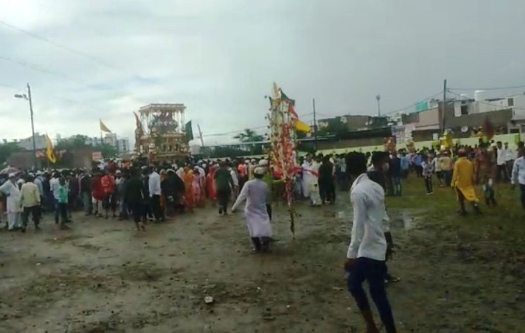 कोरोना के खौफ के बीच ताजिये निकाल किया शक्ति प्रदर्शन, 4 लोगों पर एफआईआर