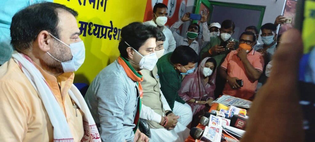 कांग्रेस अब पॉलिटिकल पार्टी नहीं रही बल्कि ज्योतिष बन गई : ज्योतिरादित्य सिंधिया