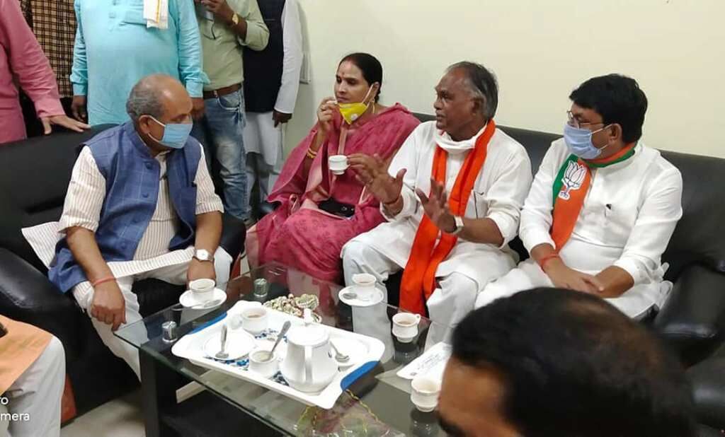 केंद्रीय मंत्री नरेंद्र सिंह तोमर का दावा - उपचुनाव में भाजपा सभी 27 सीटें जीतेगी