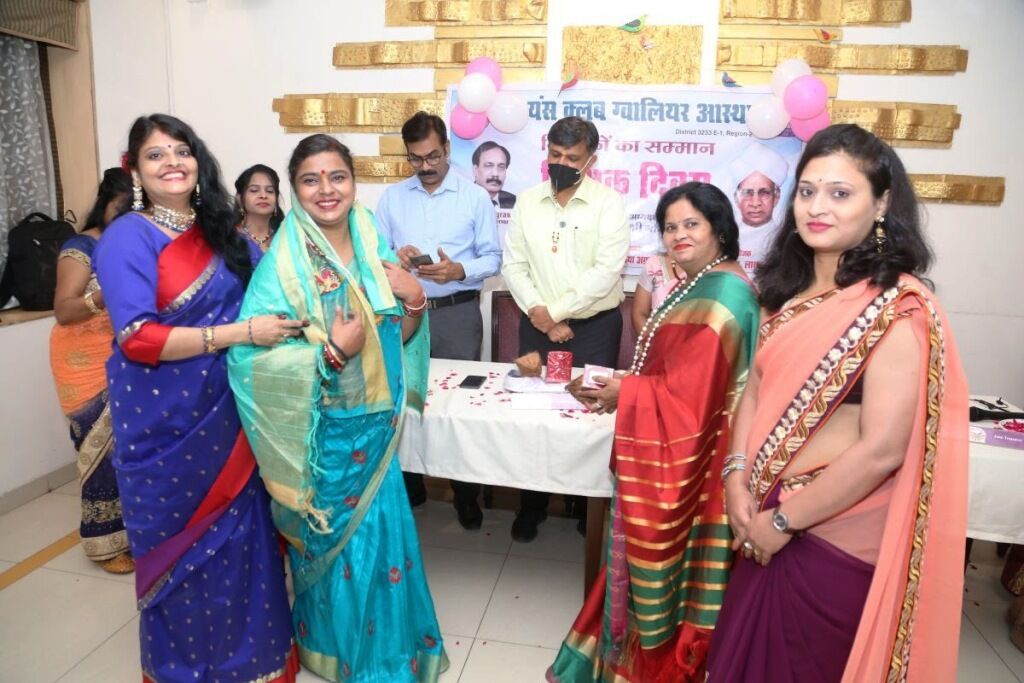 लायंस क्लब ने किया शिक्षकों का सम्मान लायंस क्लब ने किया शिक्षकों का सम्मान