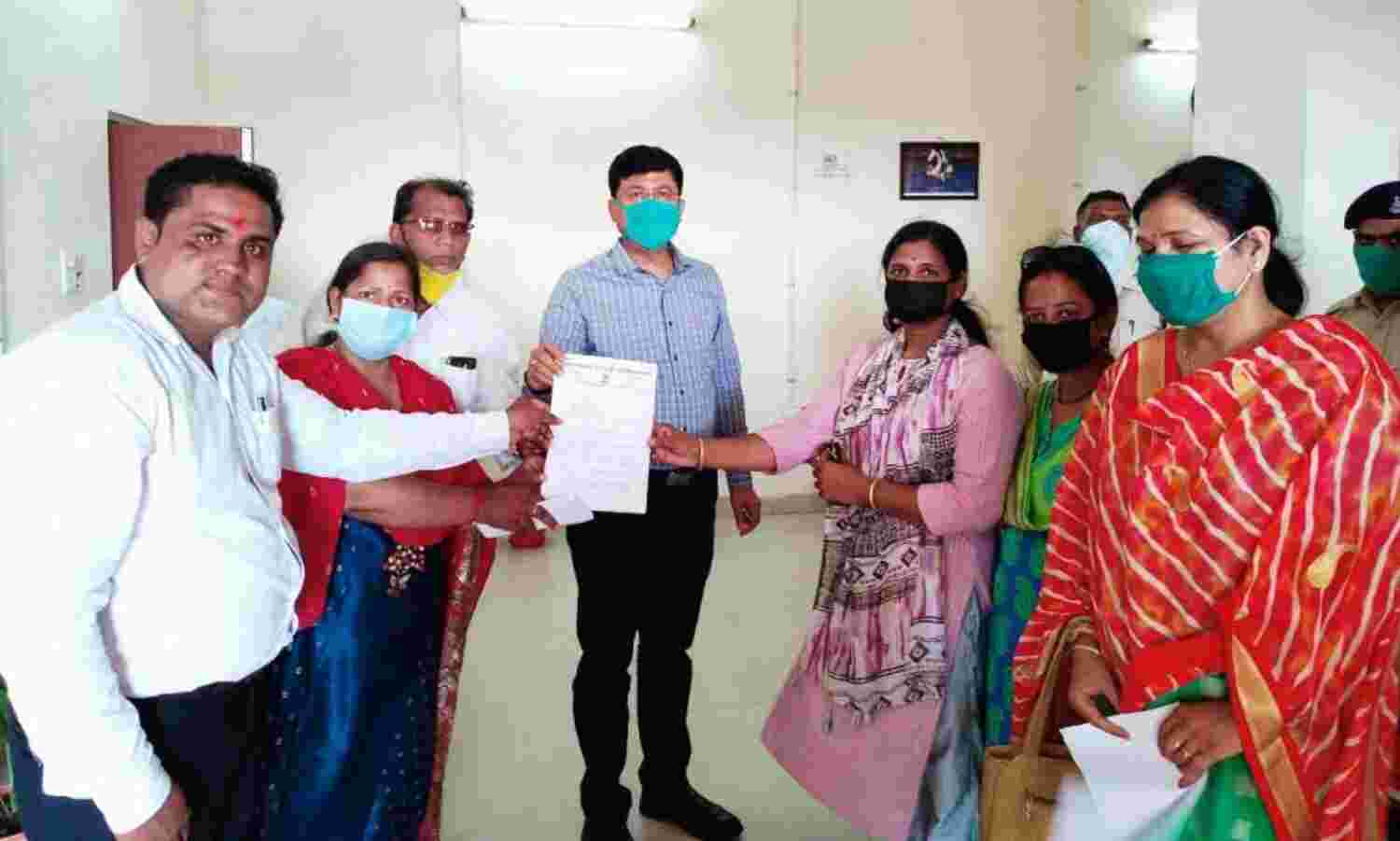 आजाद अध्यापक संघ ने मुख्यमंत्री को दिया ज्ञापन