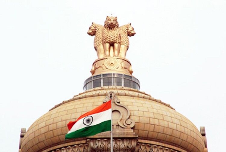 आखिर 6 साल में कैसे खतरे में आया लोकतंत्र और संविधान..!