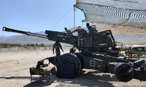 बोफोर्स तोप से चीन पर निशाना साधने को तैयार भारतीय सेना