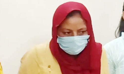 घर से भागी लड़कियों पर नजर रखने वाली महिला गिरफ्तार, शादी का झांसा देकर गिरोह को बेचती थी