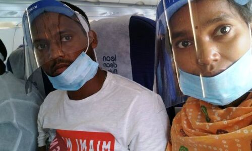 स्कूटी से ग्वालियर आए धनंजय और सोनी ने भरी उड़ान