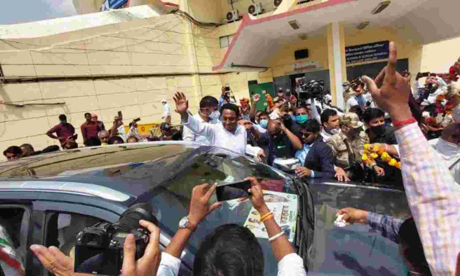 अंचल में चुनावी बिगुल फूंकने कमलनाथ पहुंचे ग्वालियर, शुरू हुआ रोड शो