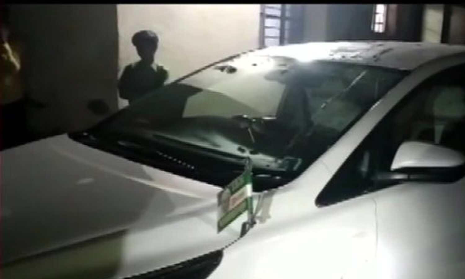 बिहार के शिवहर में जदयू विधायक शर्फुद्दीन की कार पर हमला, 8 आरोपी गिरफ्तार