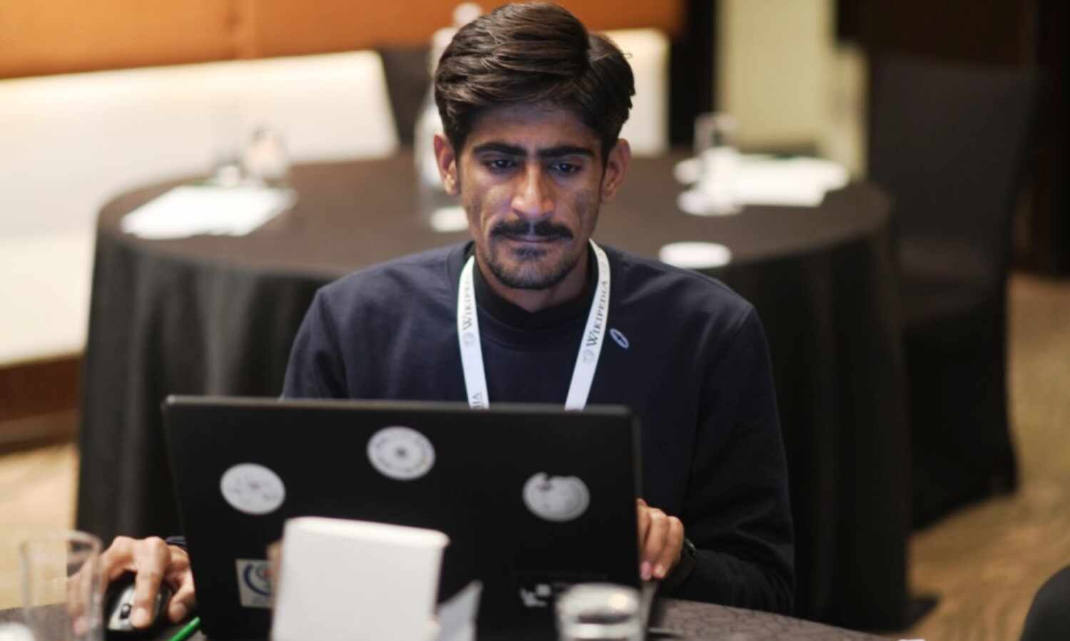 कारपेंटर से विकिपीडिया एडिटर बनकर राजू जांगिड़ ने कायम की मिसाल