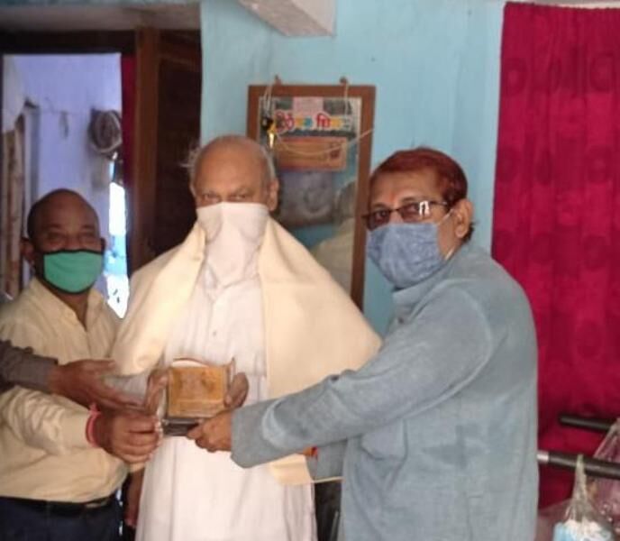 भारतीय मजदूर संघ ने किया सम्मान