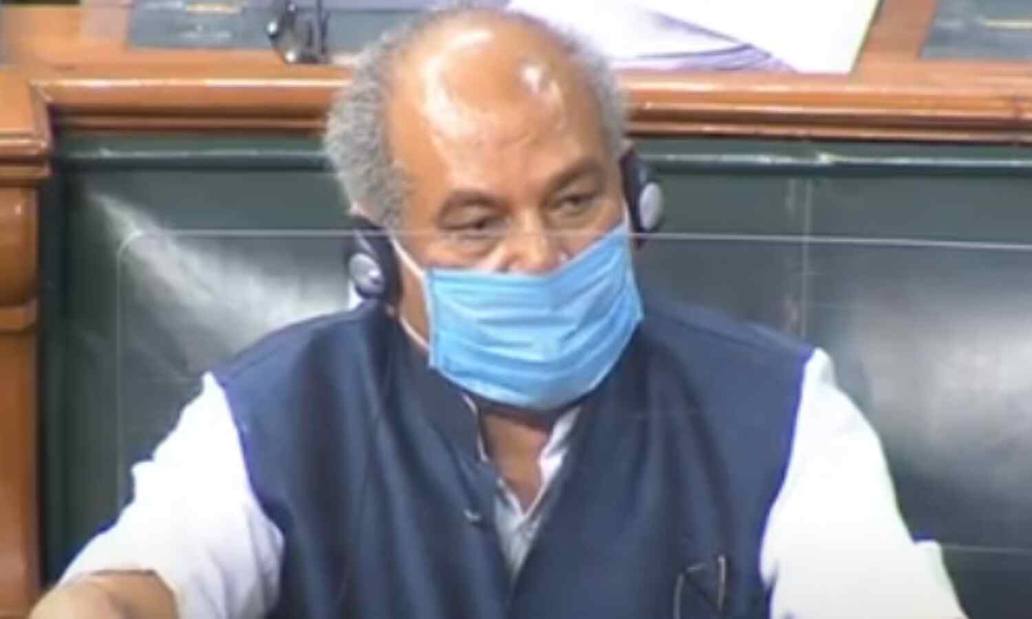 विपक्ष के लोकसभा से वॉकआउट पर कृषि मंत्री बोले - कांग्रेस के दांत खाने के और, दिखाने के और