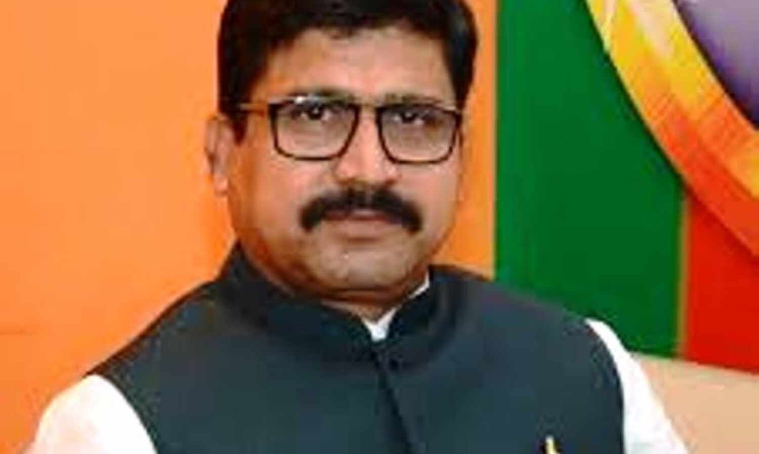 उप-चुनाव अंचल की अस्मिता और प्रष्ठिता का चुनाव है