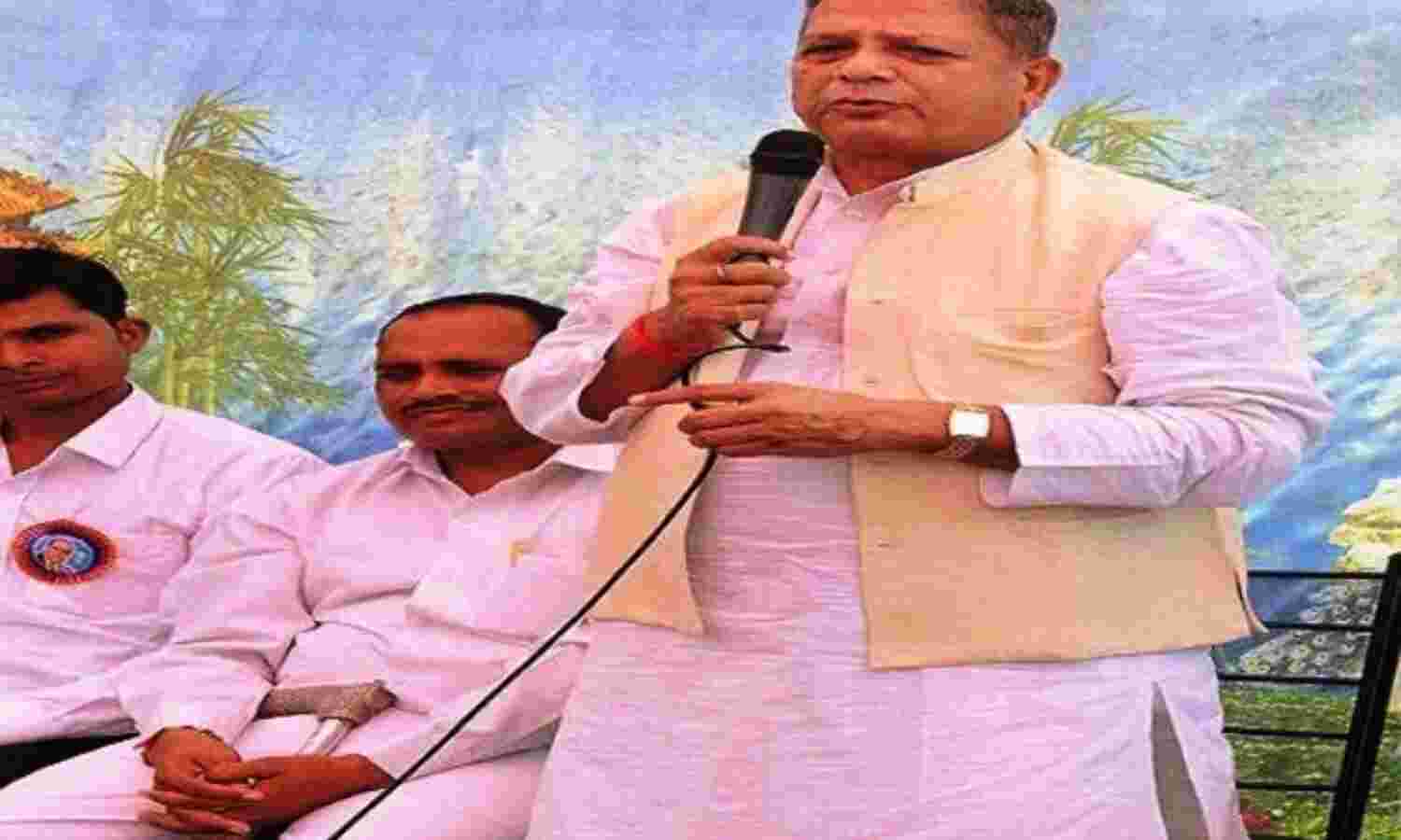 बिजली कंपनी की बड़ी कार्यवाही, पूर्व गृह मंत्री सहित कई बकायादारों के कनेक्शन काटे