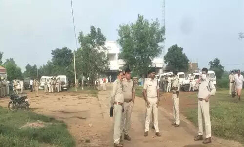 सतना : सिंहपुर थाने लॉकअप में पुलिस की सर्विस रिवॉल्वर से आरोपी की मौत, न्यायिक जांच के आदेश और एफआईआर के आदेश