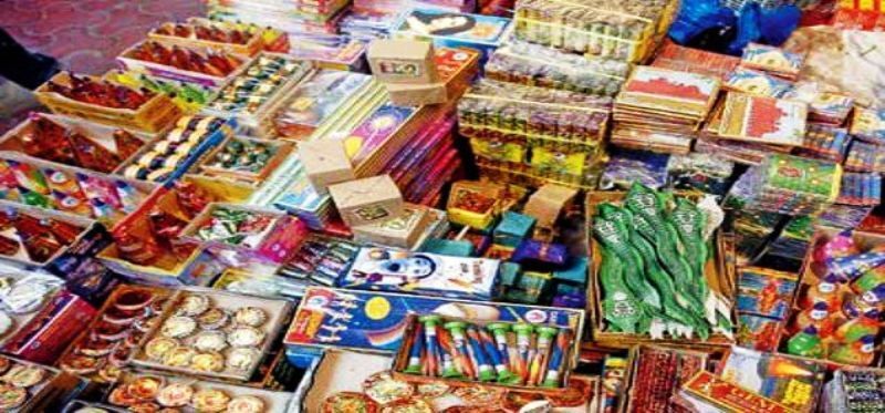 इस बार दीपावली पर मुश्किल है पटाखे मिलना