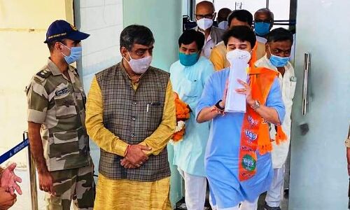 भाजपा उपचुनाव में सभी सीटों पर प्रचंड बहुमत से जीतेगी : ज्योतिरादित्य सिंधिया
