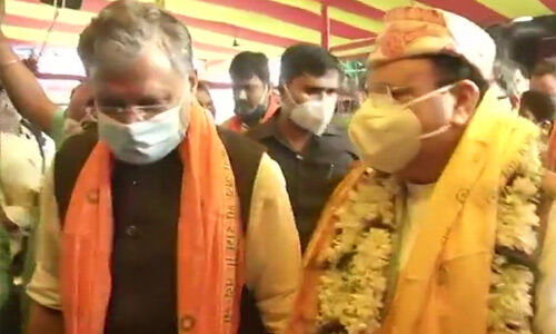 भाजपा के राष्ट्रीय अध्यक्ष जगत प्रकाश नड्डा ने पटना में हनुमान मंदिर में पूजा की