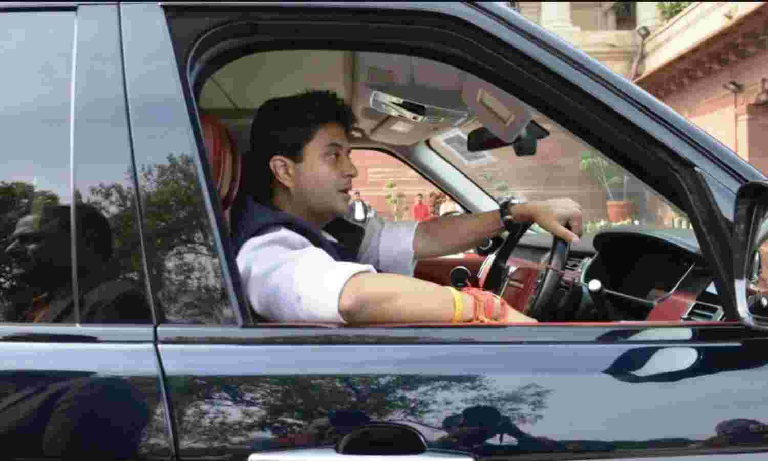 सिंधिया परिवार की संपत्ति किसी से नहीं छीपी, जो नए राजा बने वह जवाब दें : सिंधिया