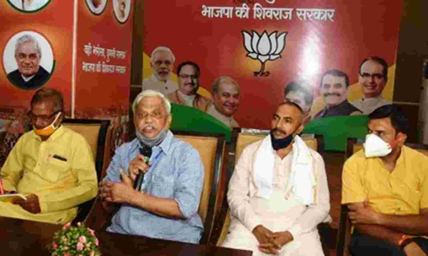 गरीबों का उपहास उड़ाने वाली कांग्रेस की खैर नहीं: झा