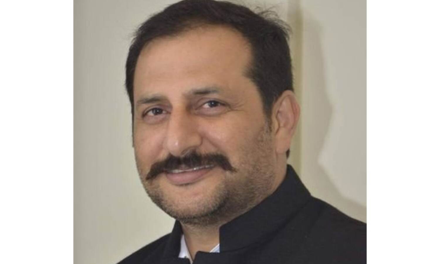 अभिनेता सुशांत सिंह के चचेरे भाई विधायक नीरज सिंह को हार्ट अटैक