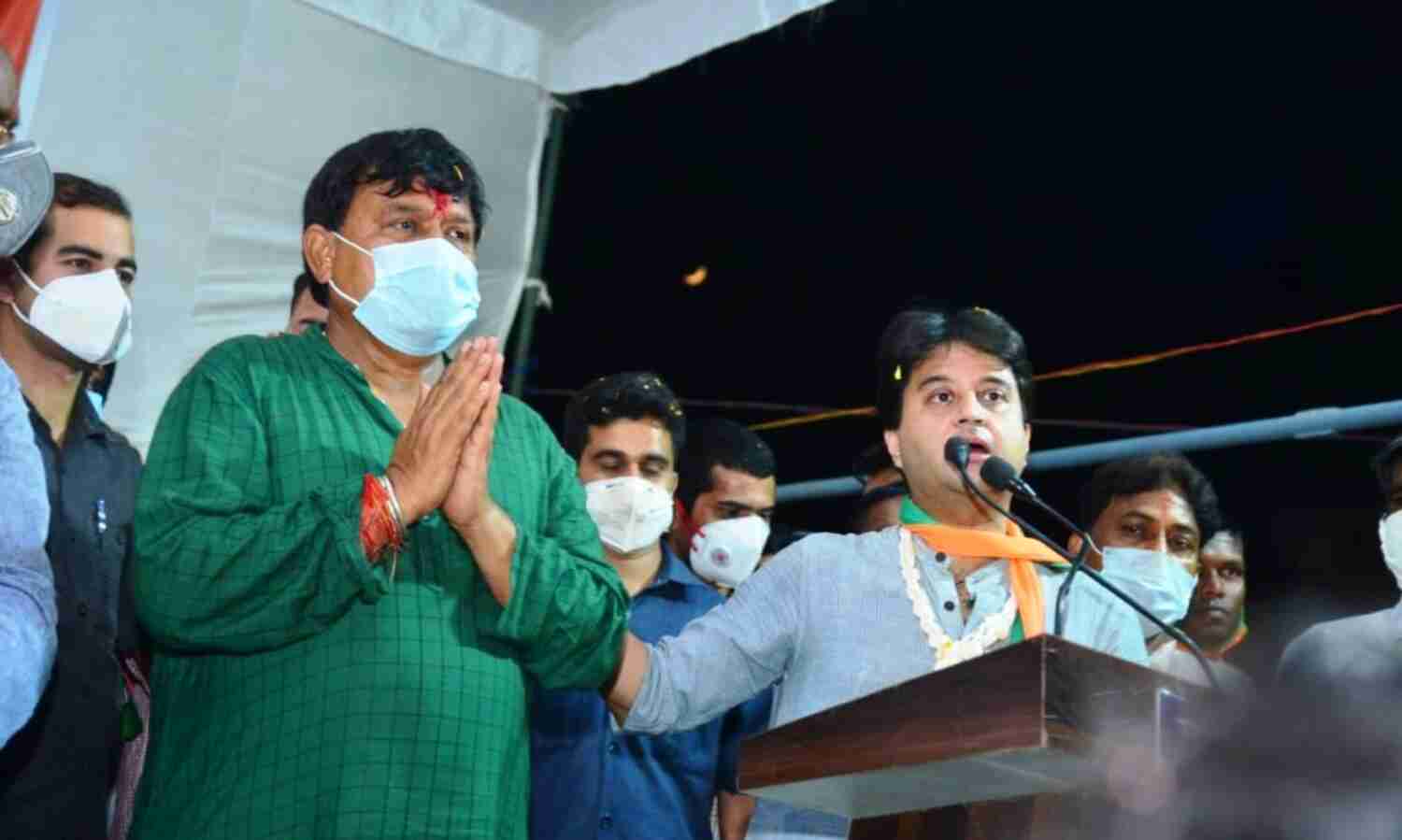 विकास रोककर कमलनाथ और दिग्विजय ने प्रदेश से की गद्दारी: सिंधिया